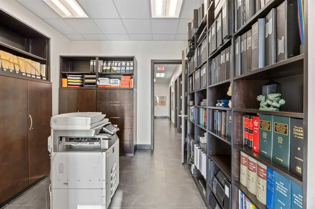 888 4 Avenue SW, #601, 611