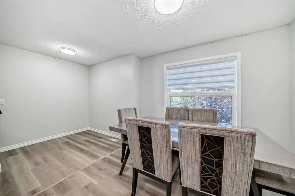 7 Westland Road, #2