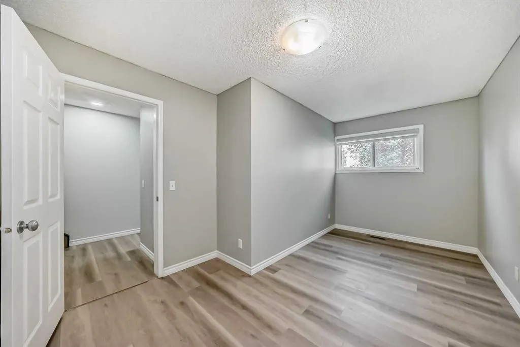 7 Westland Road, #2