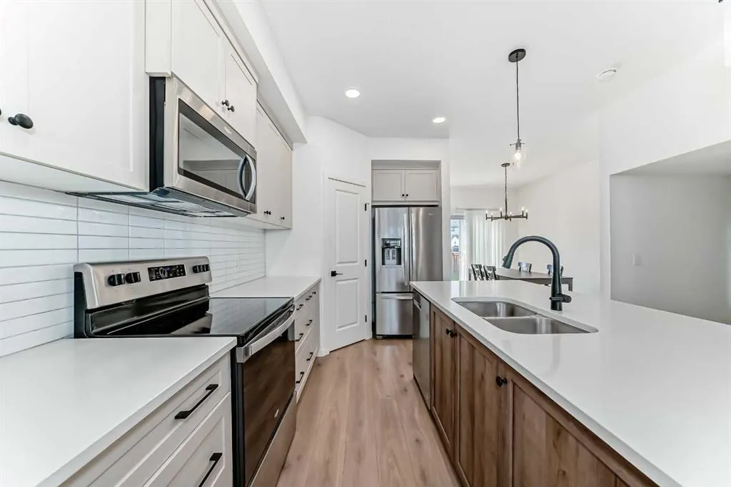 9 Sage Hill Path NW