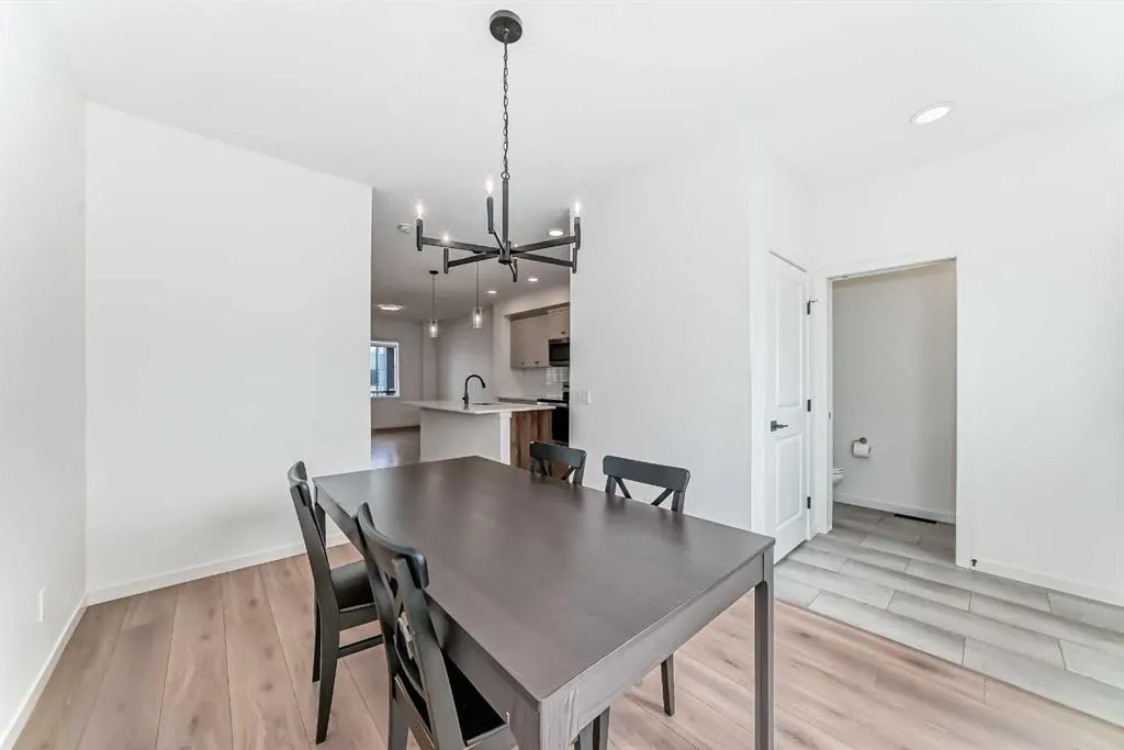 9 Sage Hill Path NW
