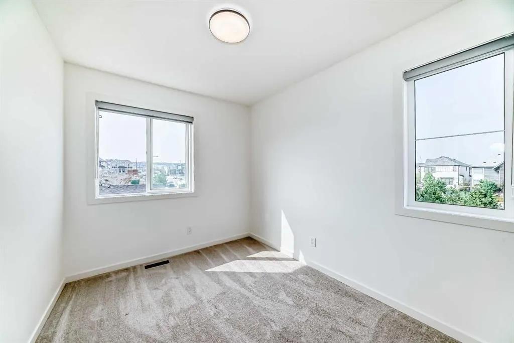 9 Sage Hill Path NW