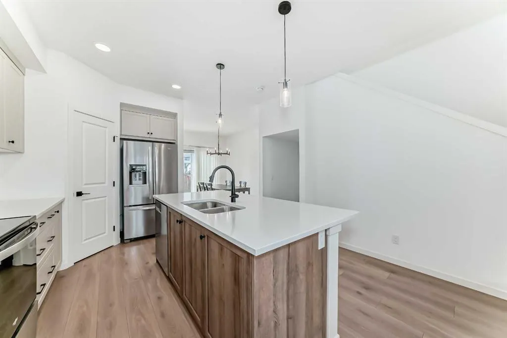 9 Sage Hill Path NW