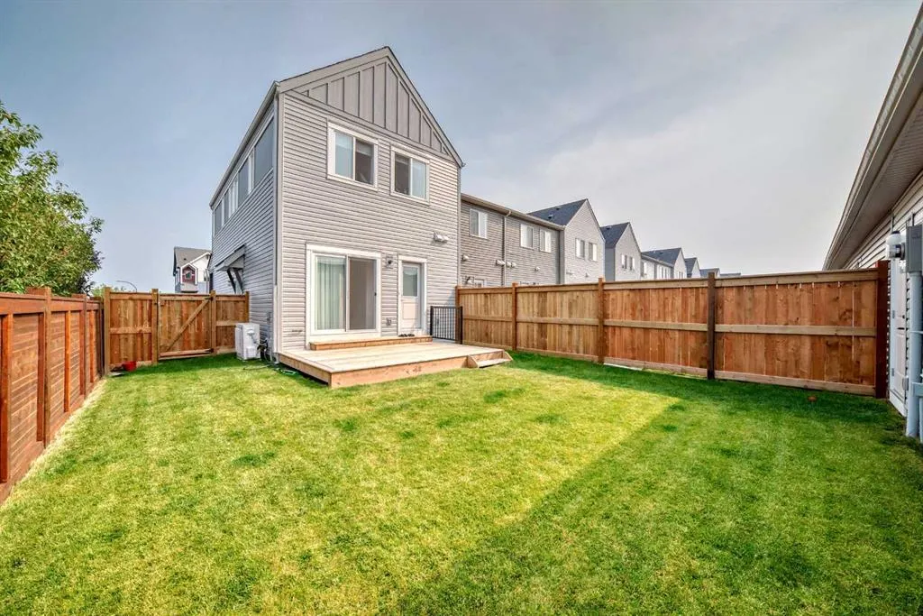 9 Sage Hill Path NW