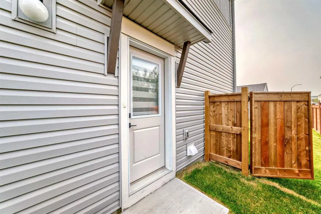 9 Sage Hill Path NW