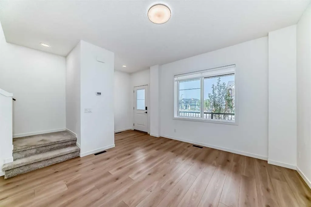 9 Sage Hill Path NW