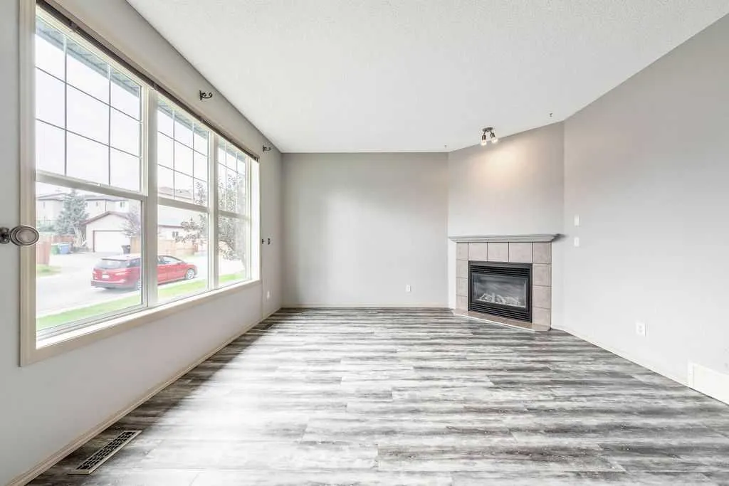 56 Covemeadow Road NE