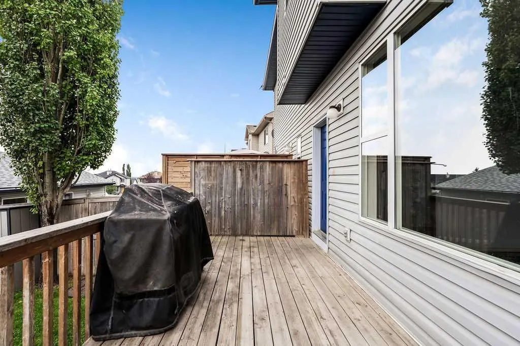 56 Covemeadow Road NE
