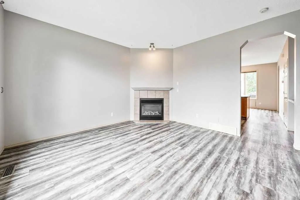 56 Covemeadow Road NE
