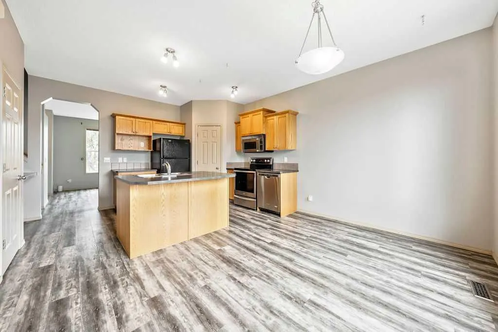 56 Covemeadow Road NE