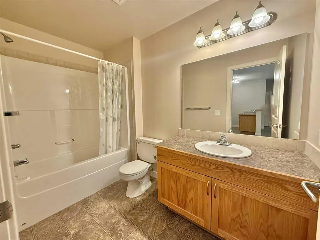 109 Seabolt Drive, #305