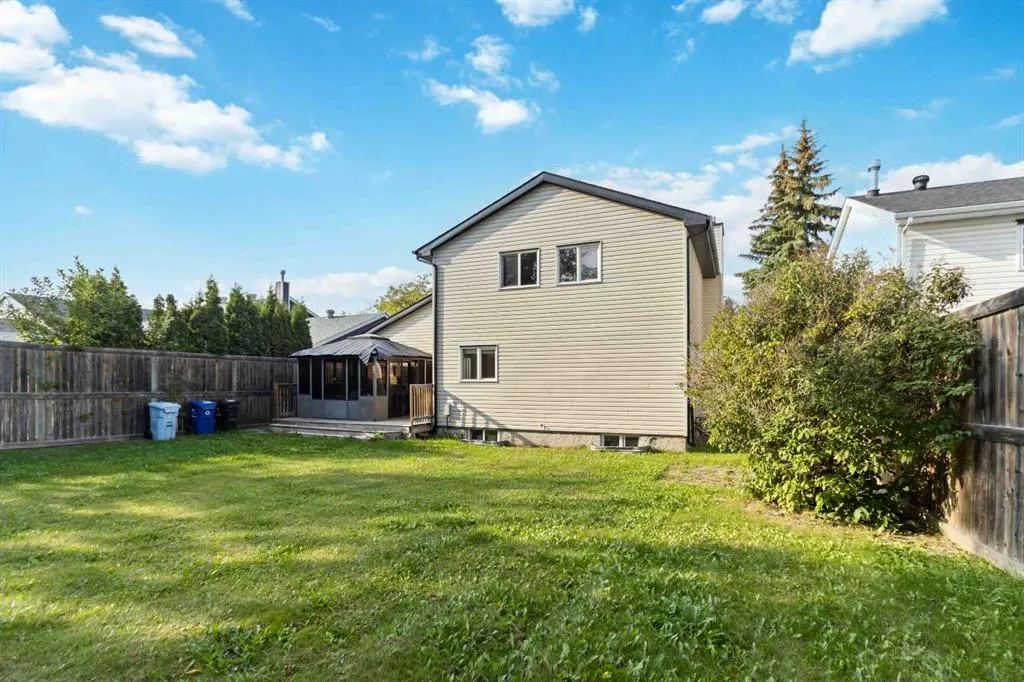 227 Dickins Drive