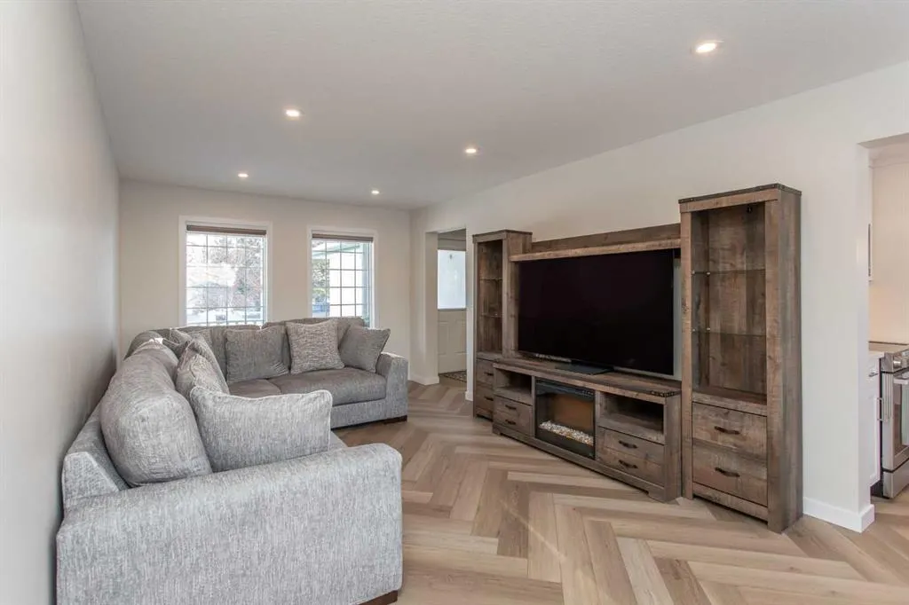 10 Pickwick Lane