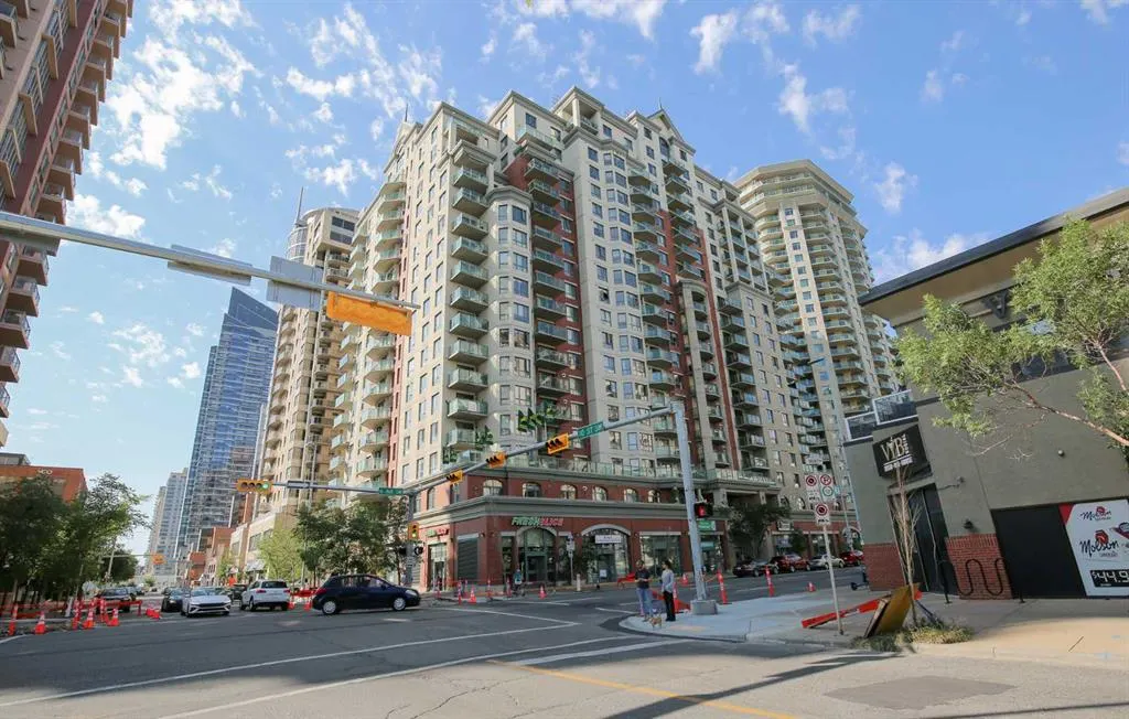 1111 6 Avenue SW, #606