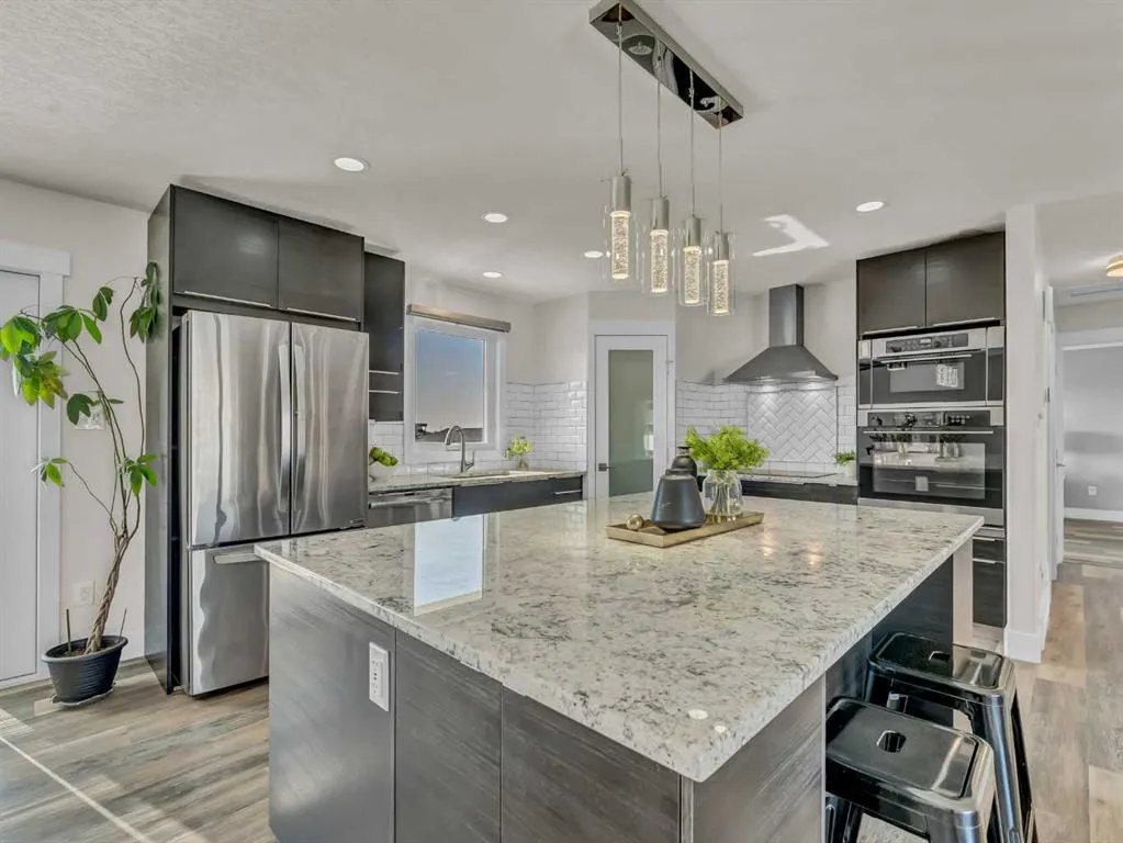 306 Seven Persons Drive SW