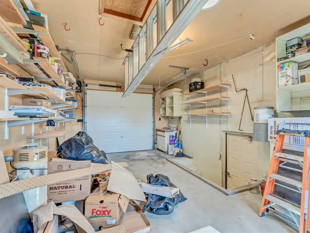 306 Seven Persons Drive SW