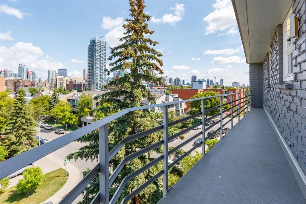 1027 Cameron Avenue SW, #610