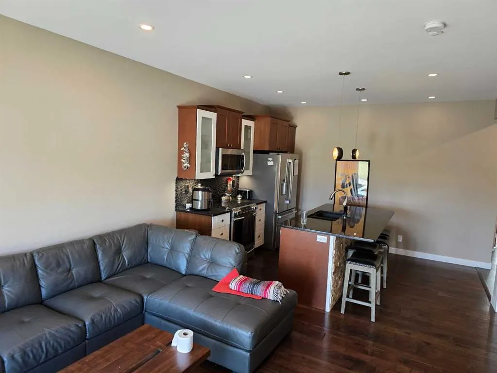 1041 Hwy 54 Highway, #3