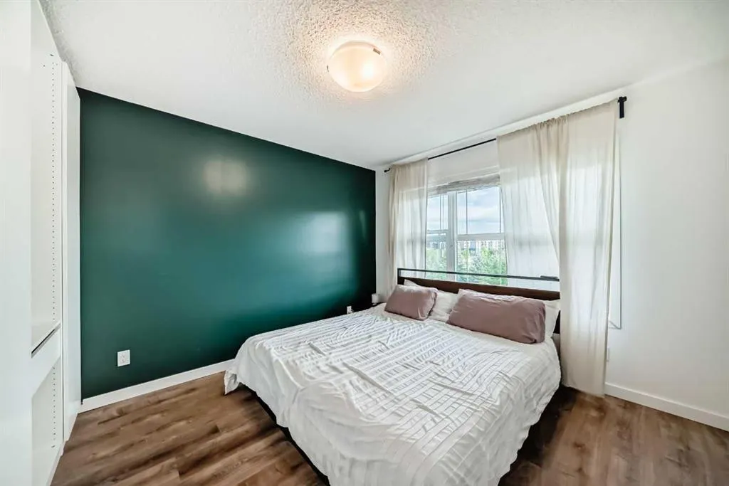 43 Masters Square SE