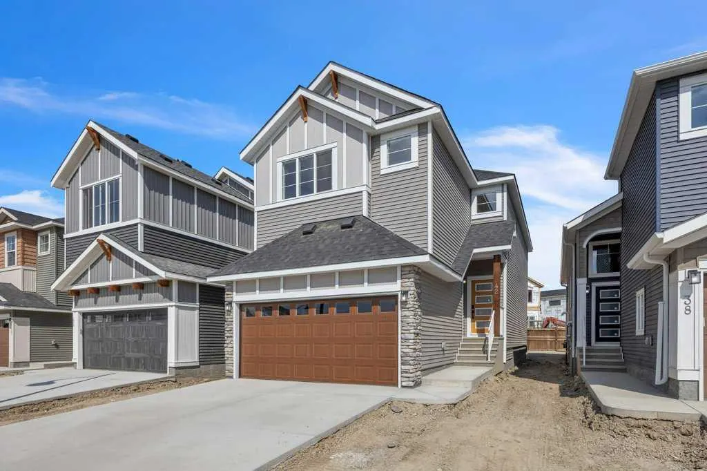 42 Homestead Common NE