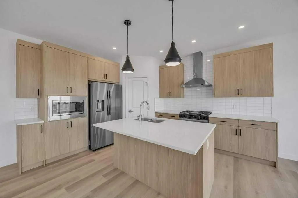 42 Homestead Common NE