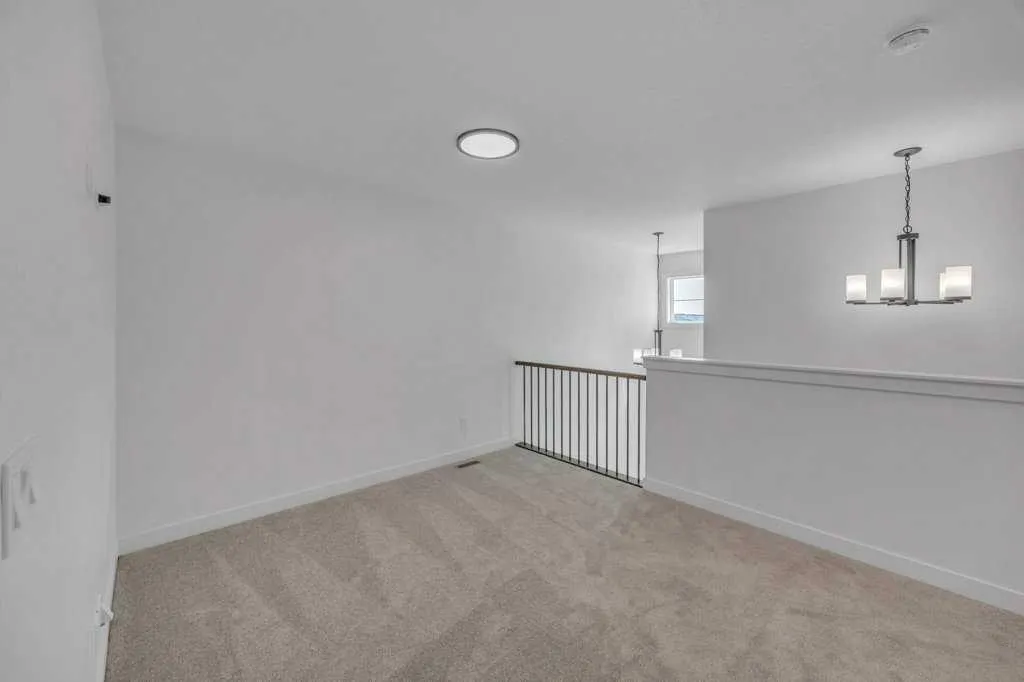 42 Homestead Common NE