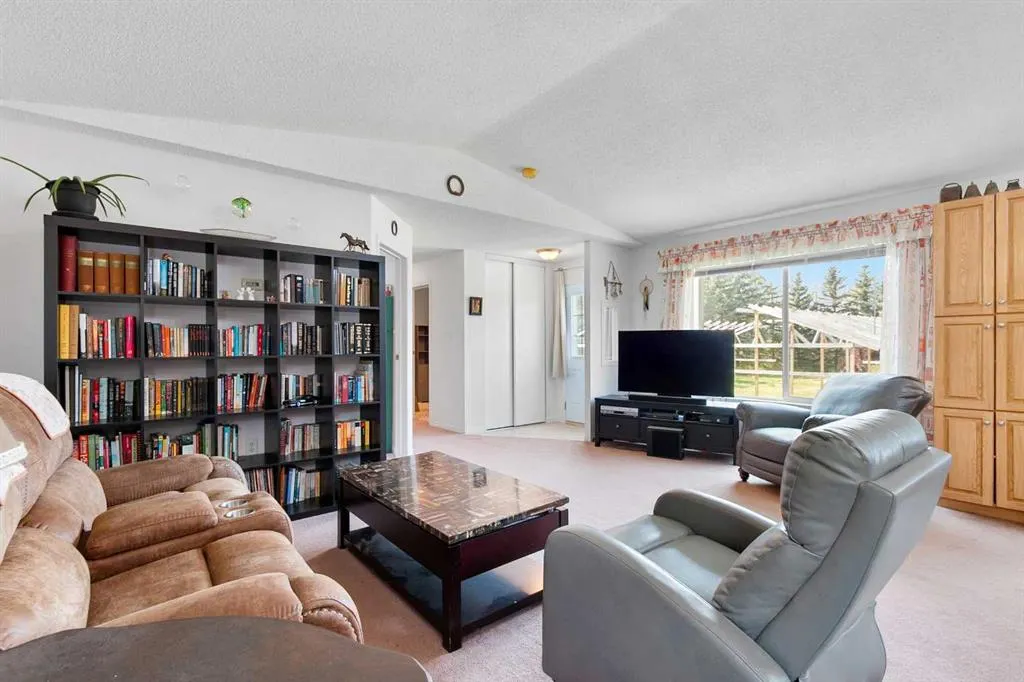 30032 Range Road 270