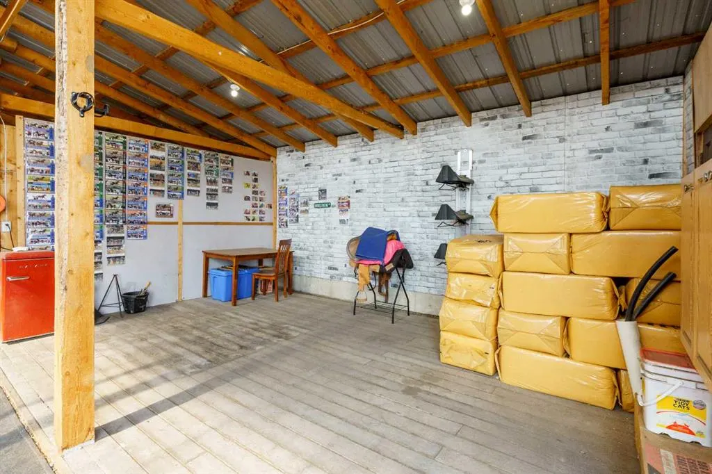 30032 Range Road 270