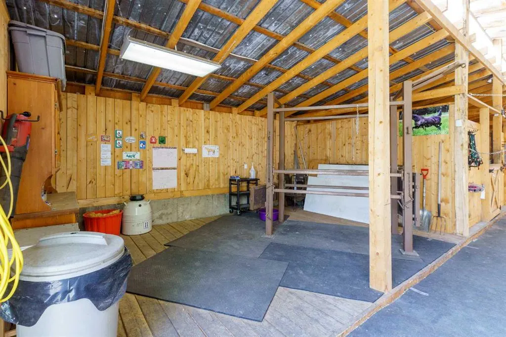 30032 Range Road 270