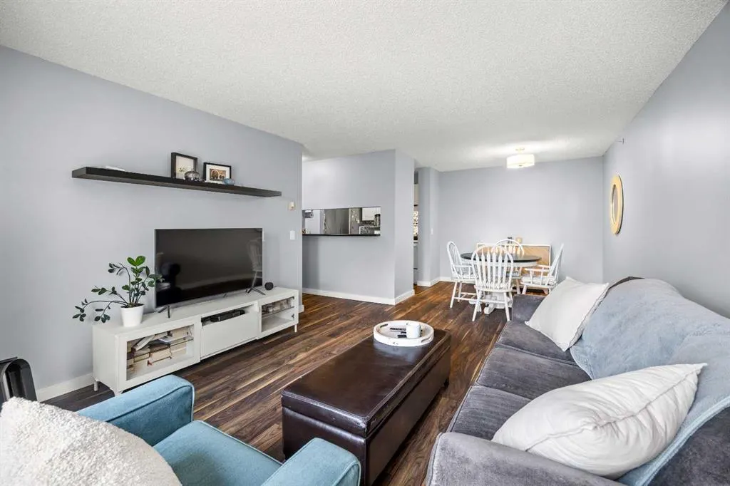 20 Harvest Rose Park NE, #3312