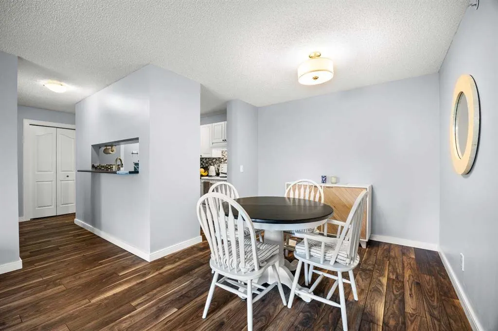 20 Harvest Rose Park NE, #3312