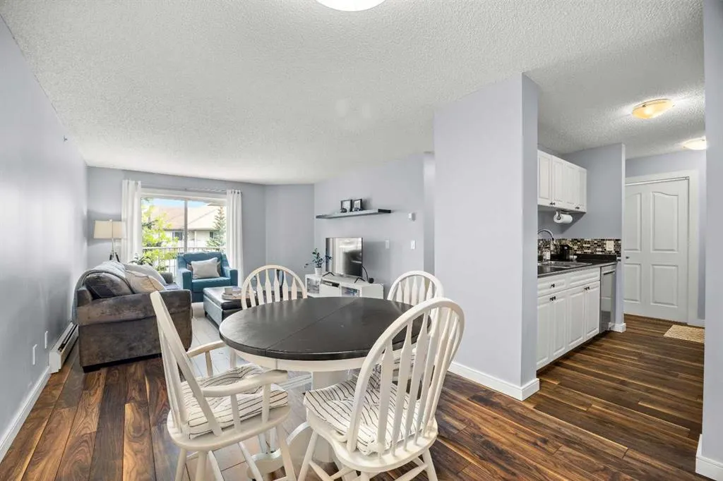 20 Harvest Rose Park NE, #3312