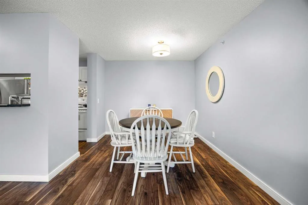 20 Harvest Rose Park NE, #3312