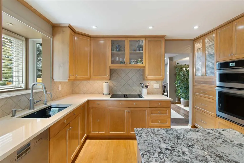 39 Woodgreen Drive SW