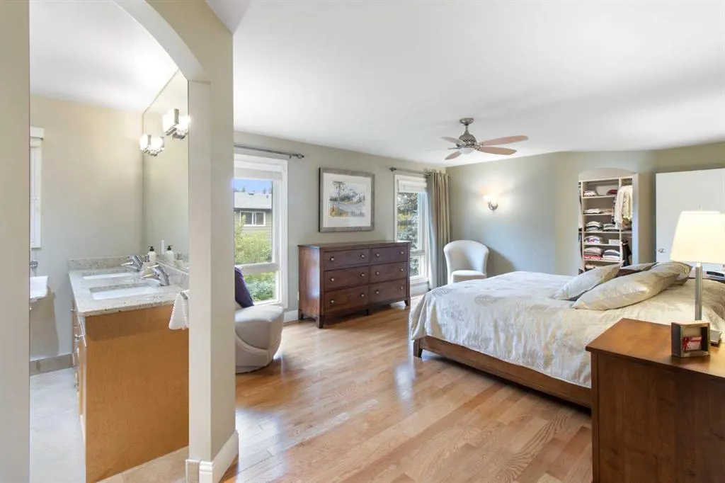 39 Woodgreen Drive SW
