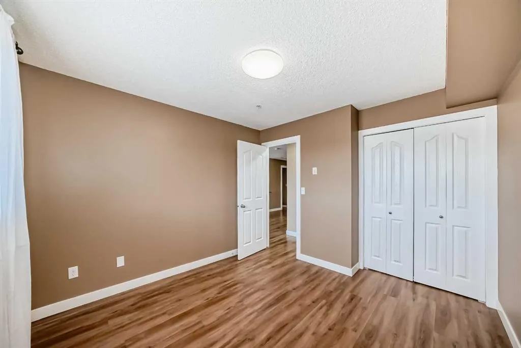 403 Mackenzie Way SW, #4320