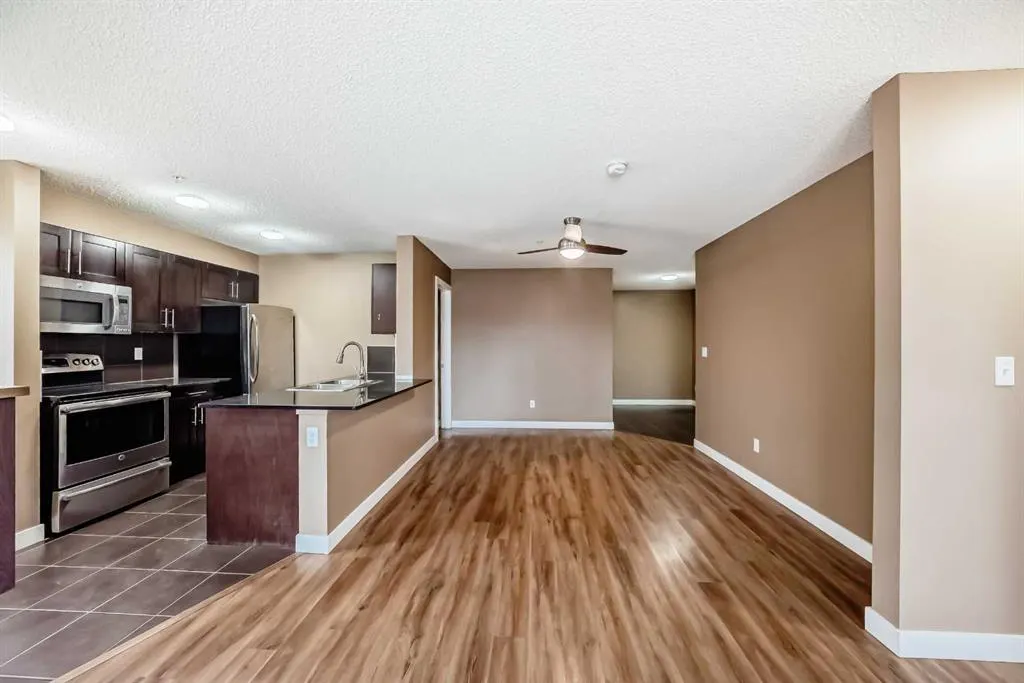 403 Mackenzie Way SW, #4320