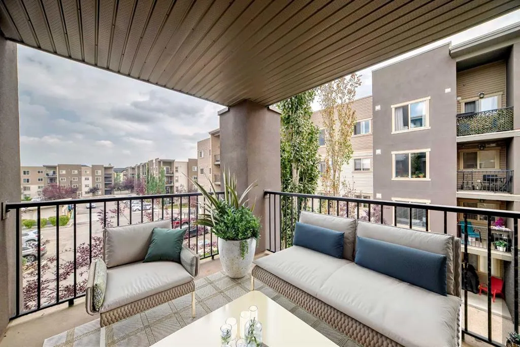 403 Mackenzie Way SW, #4320
