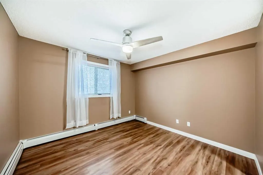 403 Mackenzie Way SW, #4320