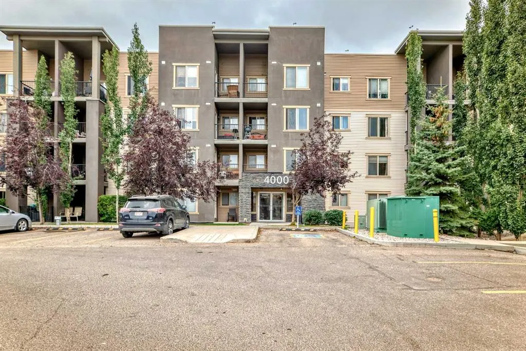 403 Mackenzie Way SW, #4320