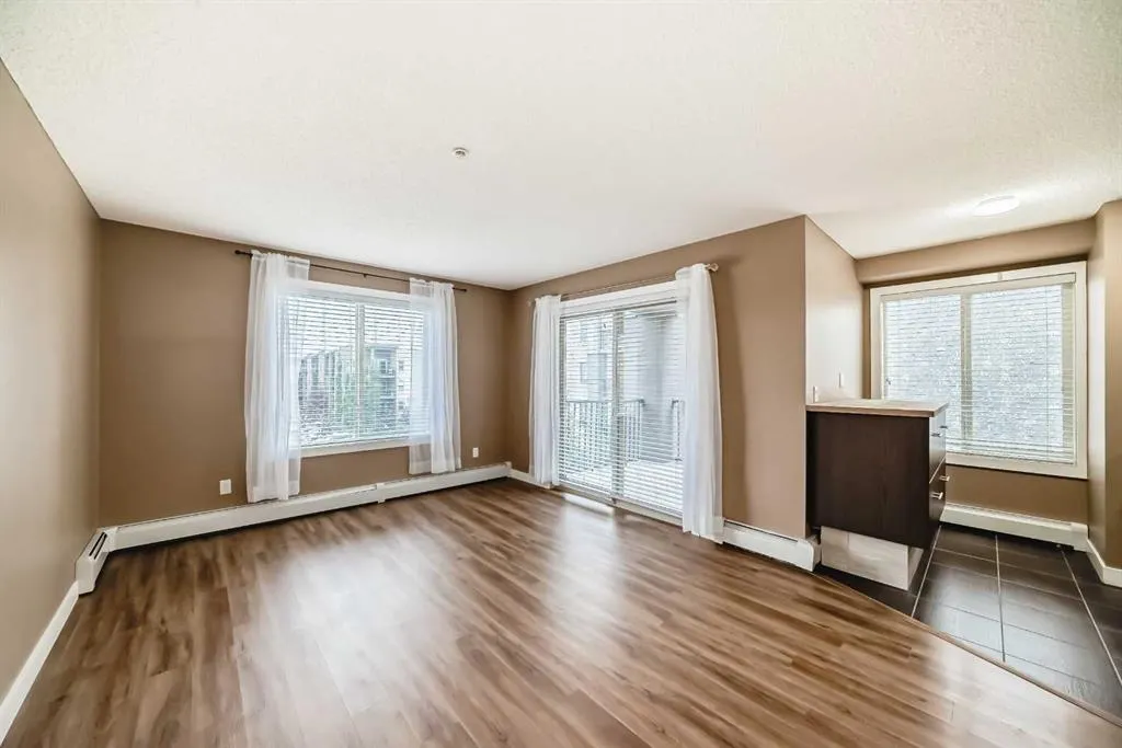 403 Mackenzie Way SW, #4320