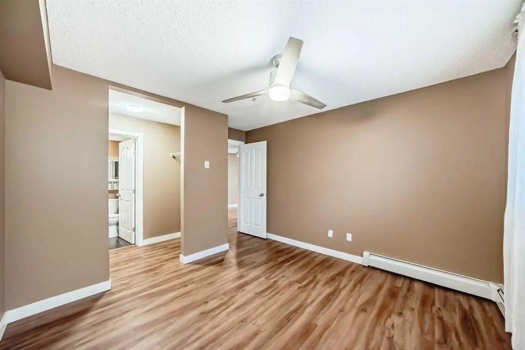 403 Mackenzie Way SW, #4320