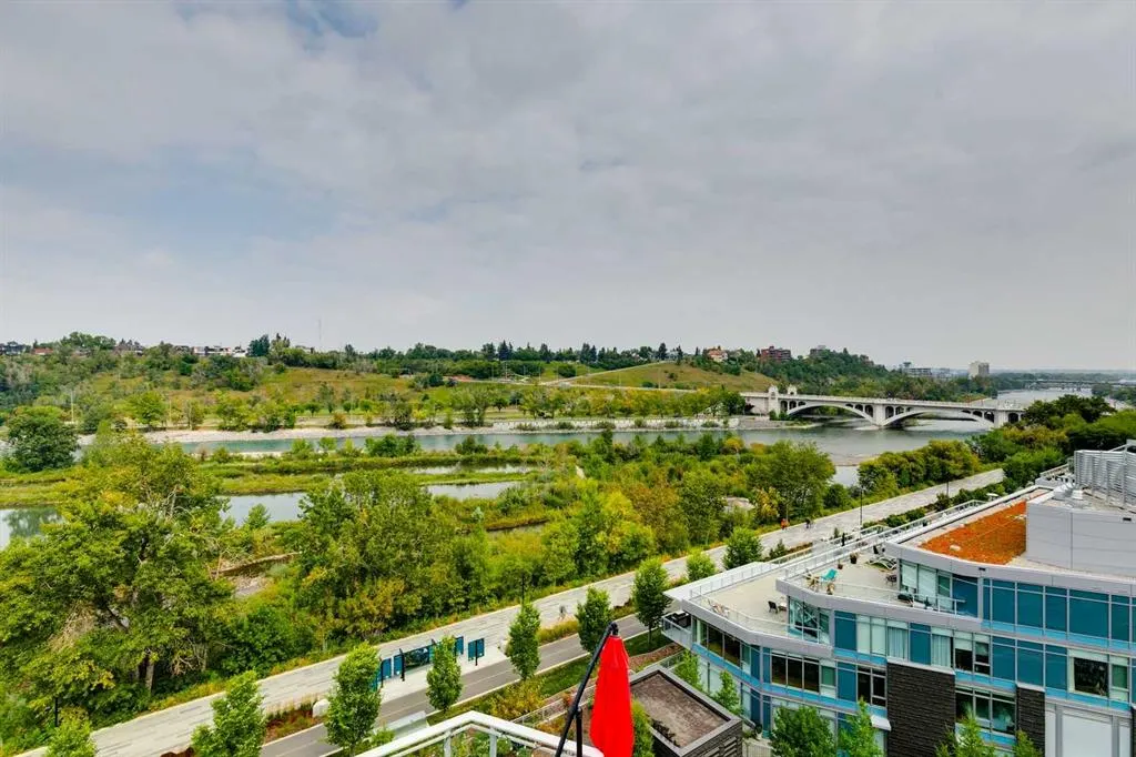 108 2 Street SW, #802