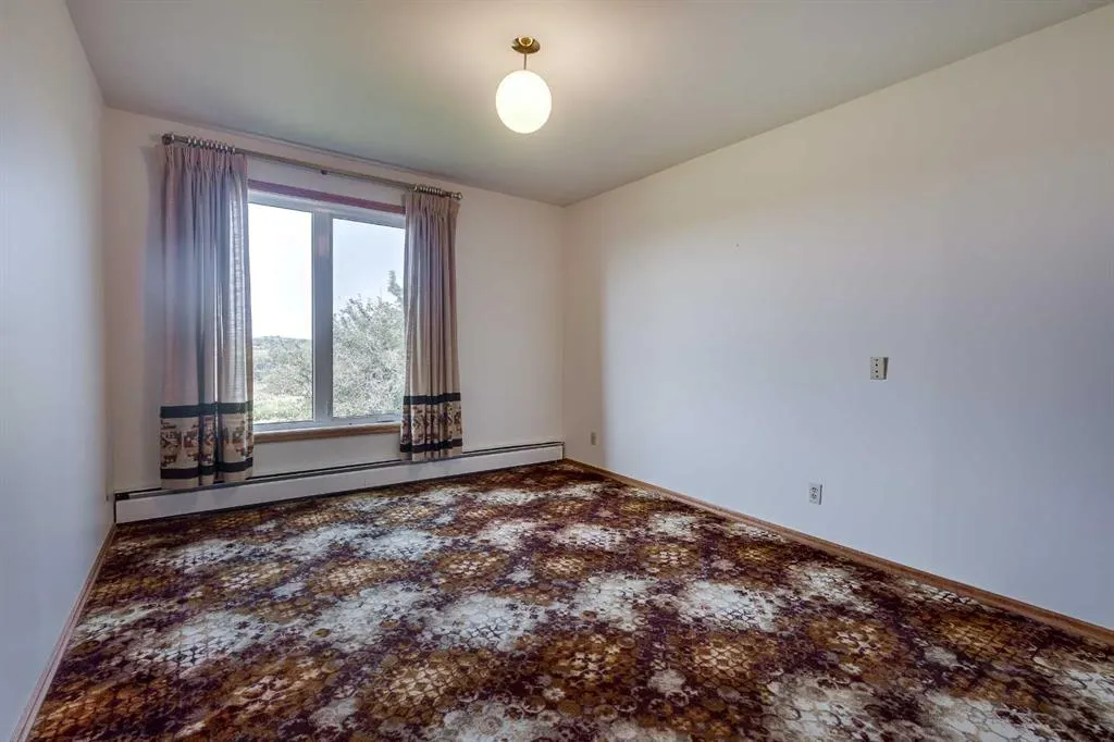 273167 Range Road 25