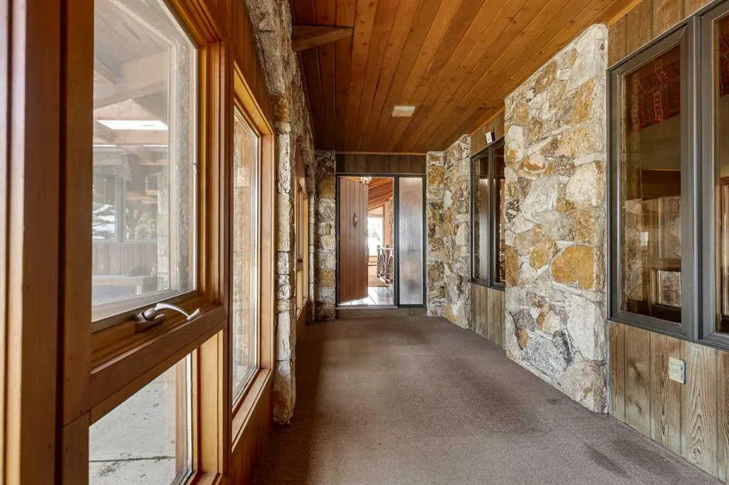 273167 Range Road 25