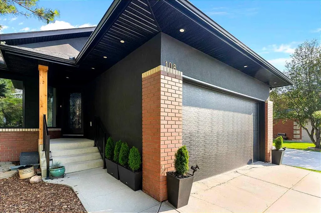 108 Citadel Park NW
