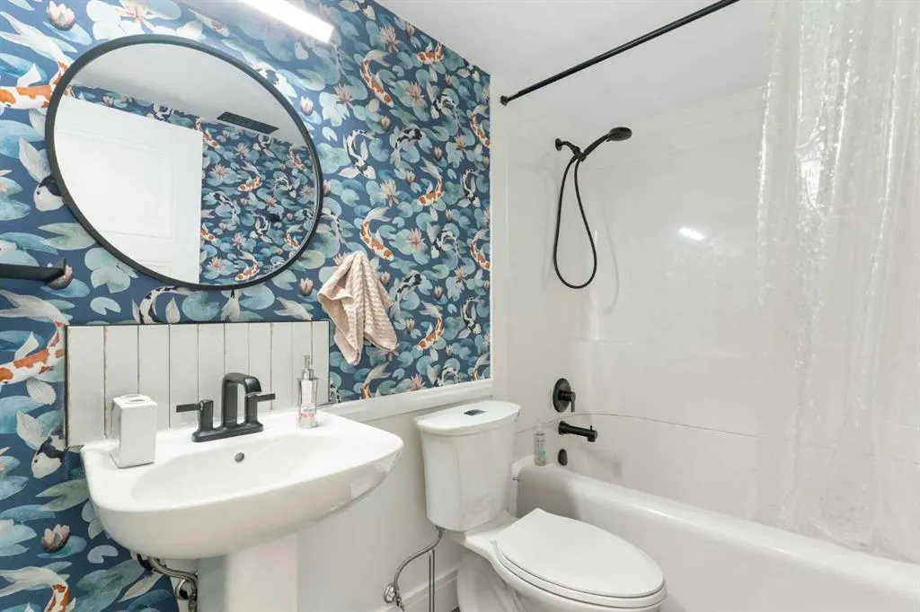 108 Citadel Park NW