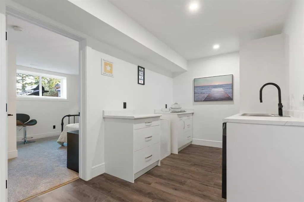 108 Citadel Park NW