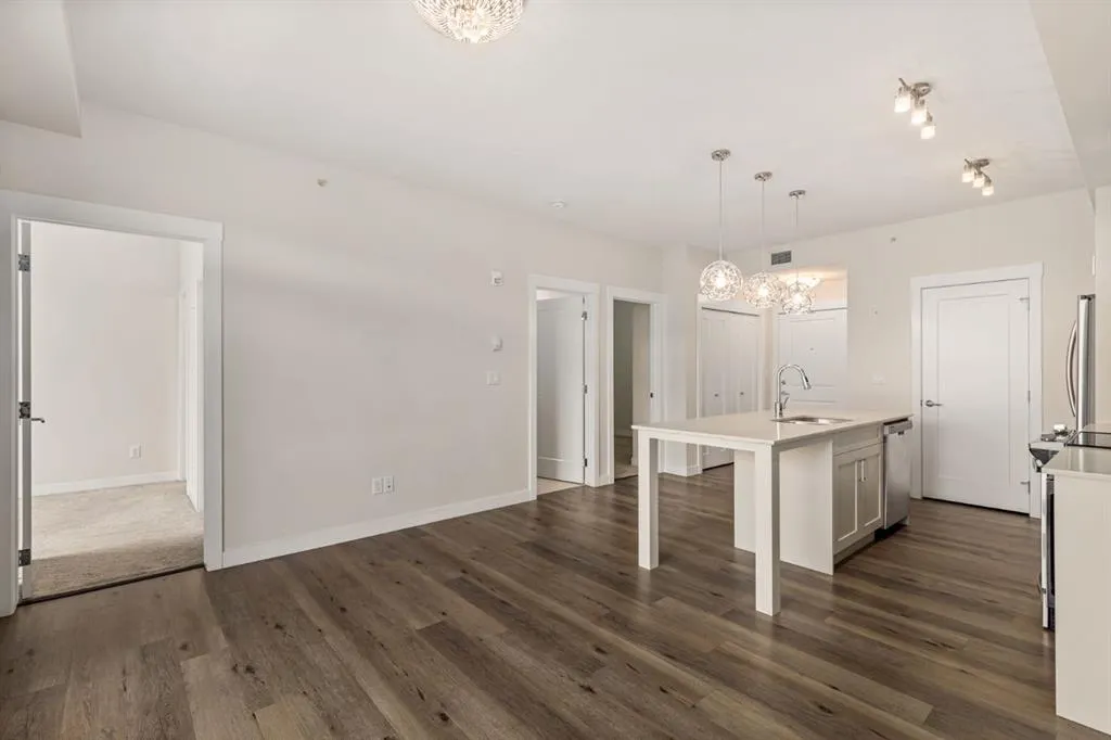 200 Auburn Meadows Common SE, #413