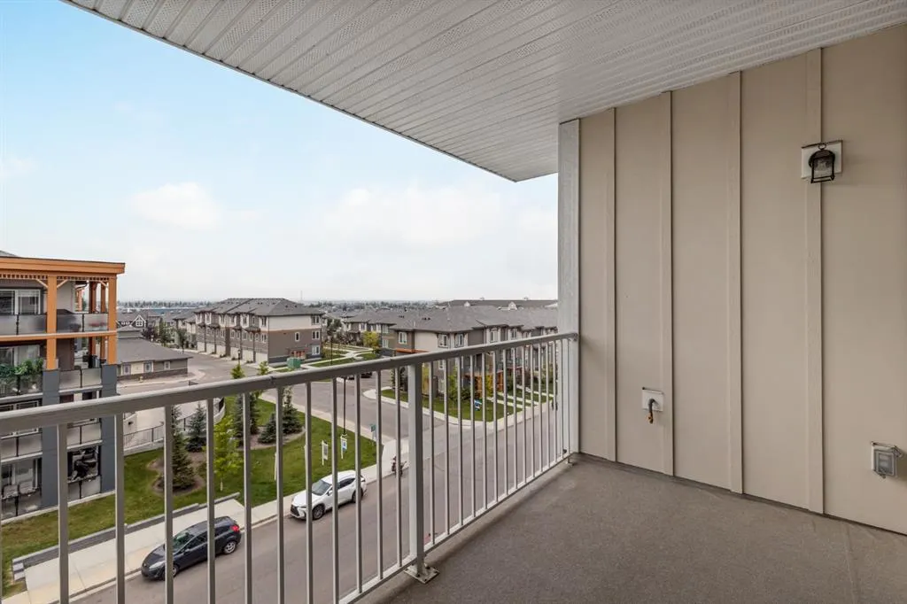 200 Auburn Meadows Common SE, #413